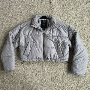 Hollister Mini Puffer Jacket Coat Size Medium Like New Grey Tan